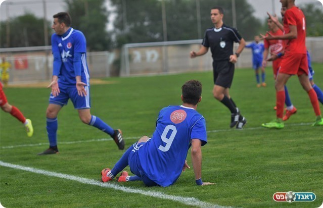 אמזלג הוכשל בתוך הרחבה (אבי רביבו)